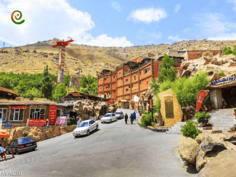 همدان یکی از شهرهای تاریخی ایران محسوب می‌شود که برای گنجنامه همدان که یکی از جاذبه های گردشکری با دکوول همراه باشید.